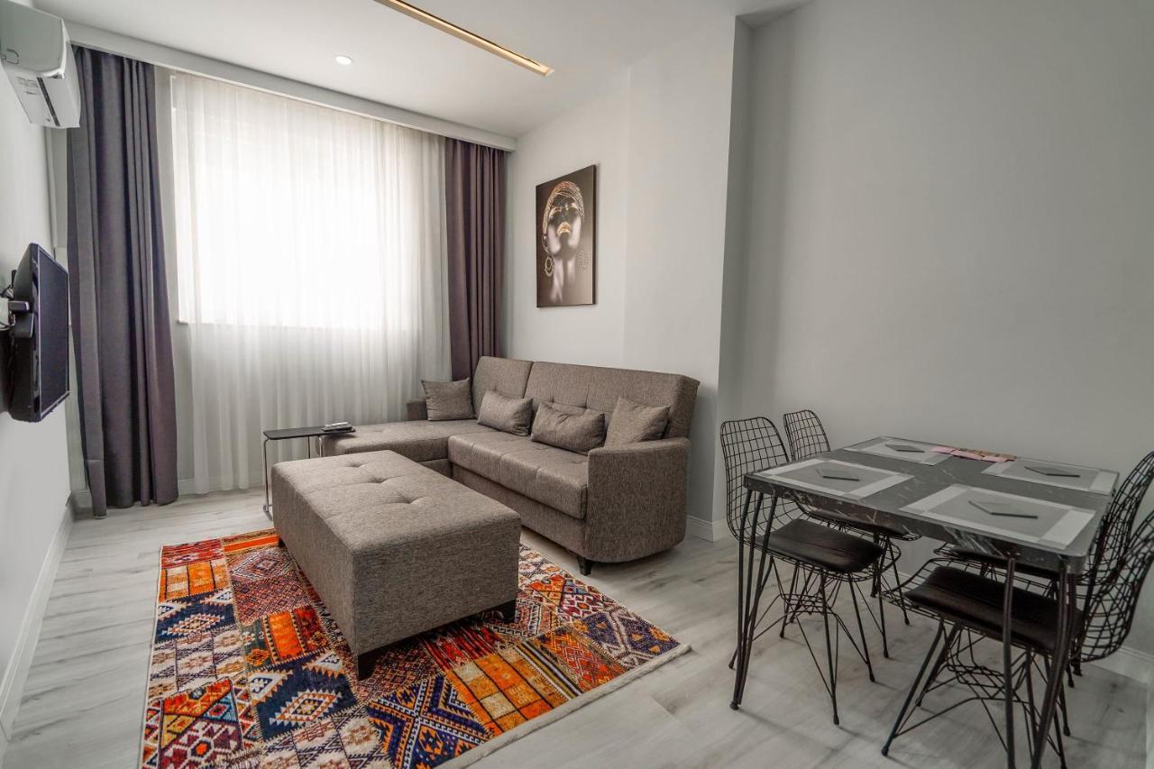 Ferienwohnung Charming And Central Flat Near Beach In Muratpasa Antalya Exterior foto