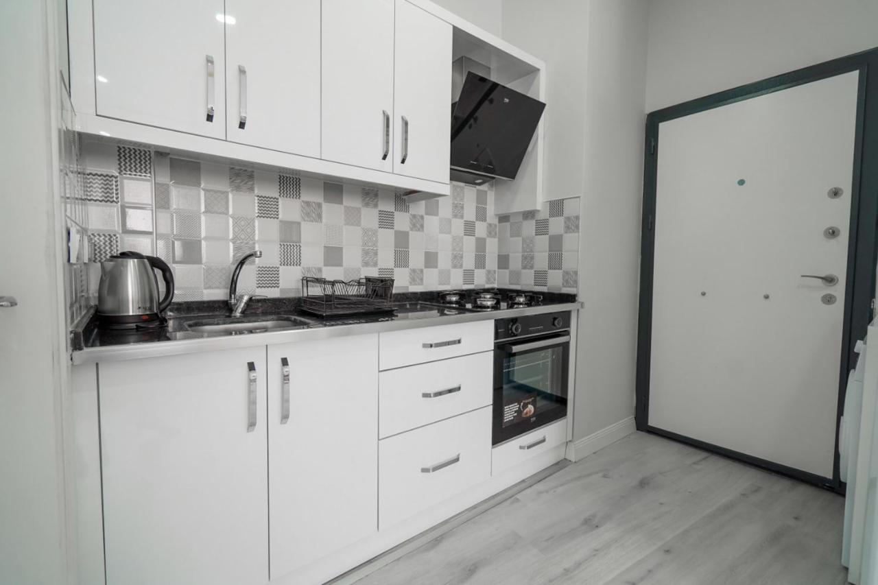 Ferienwohnung Charming And Central Flat Near Beach In Muratpasa Antalya Exterior foto
