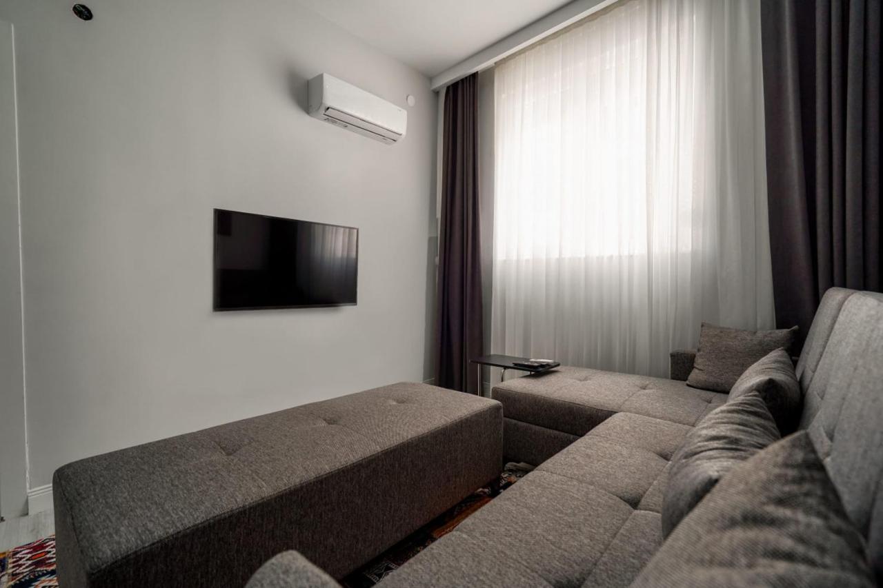 Ferienwohnung Charming And Central Flat Near Beach In Muratpasa Antalya Exterior foto